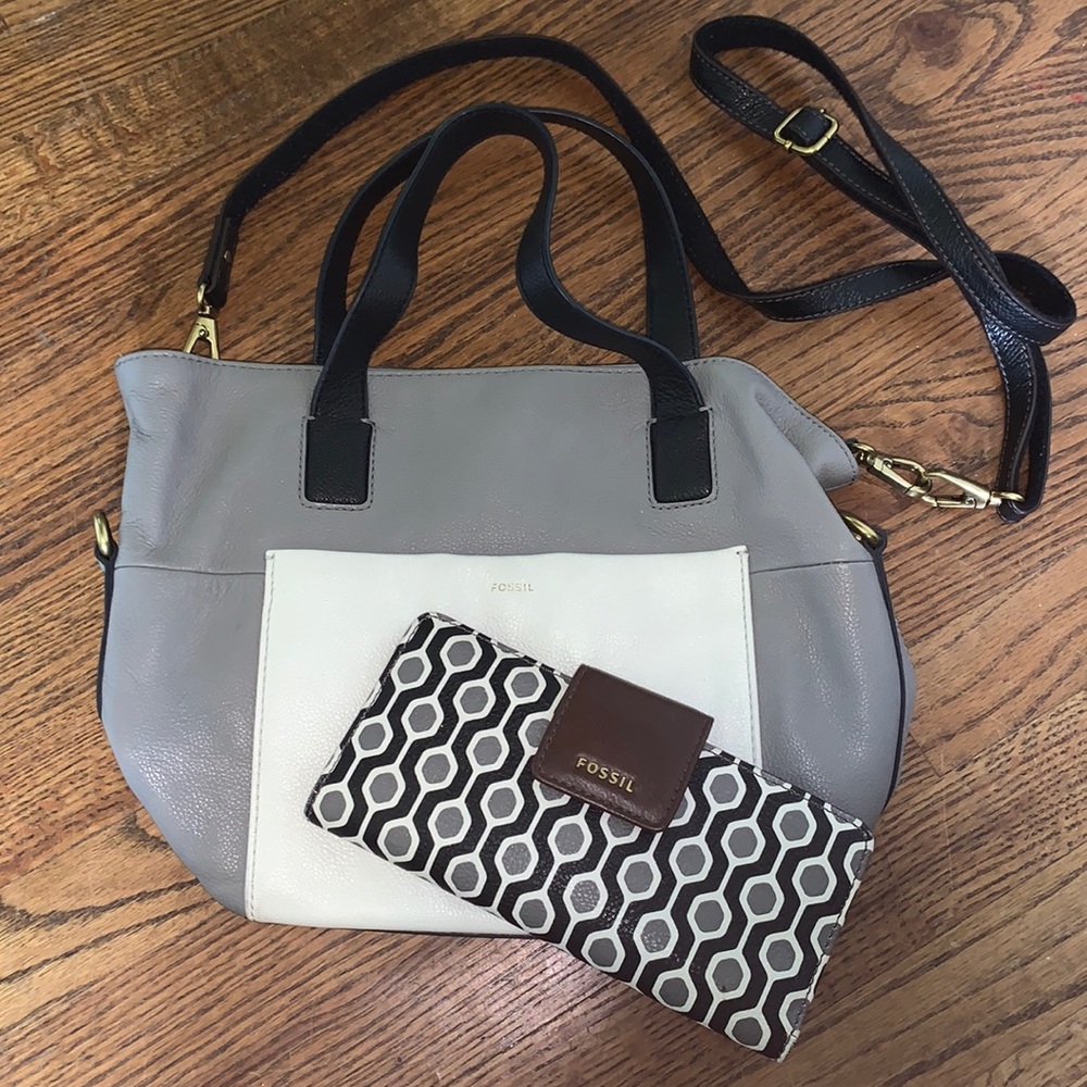 Fossil purse and wallet combo!